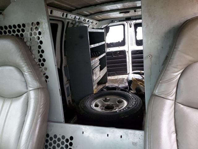 Photo 10 from auction – 2005 CHEVROLET EXPRESS G2 with VIN 1GCGG25V551163142
