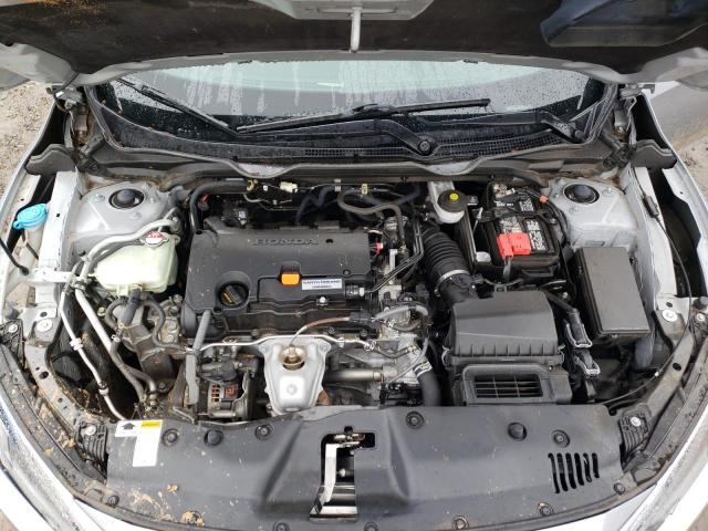 Photo 11 from auction – 2018 HONDA CIVIC LX with VIN 2HGFC2F58JH604071