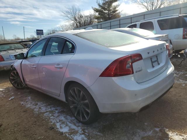 Photo 2 from auction – 2015 VOLVO S60 PLATIN with VIN YV149MFM8F1334475