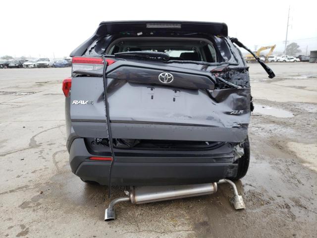 Photo 6 from auction – 2022 TOYOTA RAV4 XLE with VIN 2T3W1RFVXNC207885
