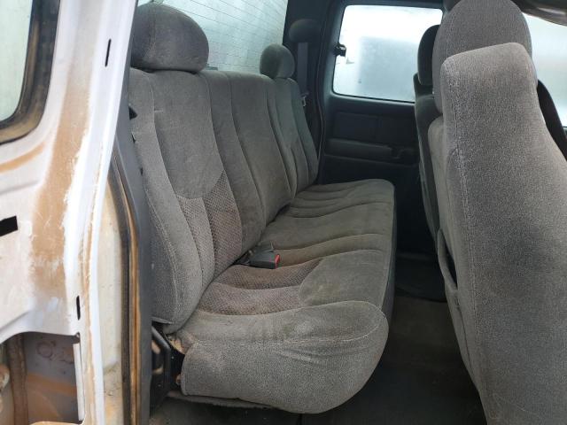 Photo 10 from auction – 2003 CHEVROLET SILVERADO with VIN 1GCHK291X3E212464