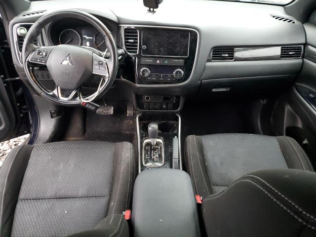 Photo 8 from auction – 2018 MITSUBISHI OUTLANDER with VIN JA4AD3A3XJZ019424