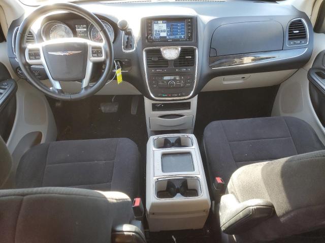 Photo 8 from auction – 2011 CHRYSLER TOWN & COU with VIN 2A4RR5DG5BR712914