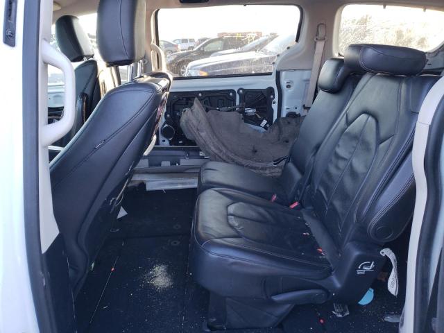 Photo 11 from auction – 2017 CHRYSLER PACIFICA T with VIN 2C4RC1EG4HR752828