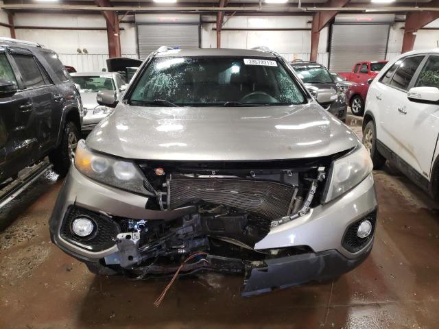 Photo 5 from auction – 2011 KIA SORENTO BA with VIN 5XYKTDA18BG043433