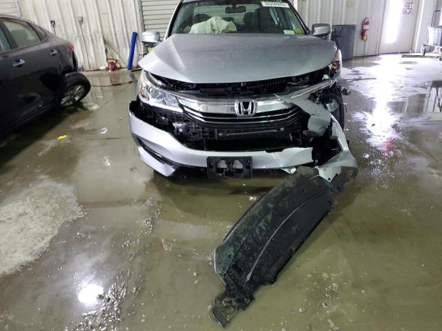 Photo 5 from auction – 2017 HONDA ACCORD EX with VIN 1HGCR2F76HA074307