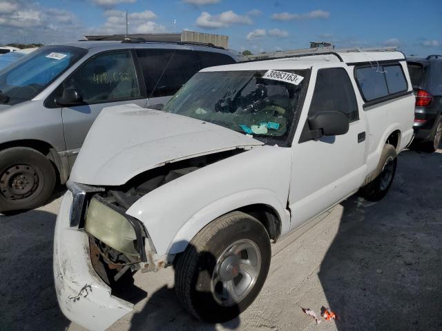 GMC SONOMA 2003 with VIN 1GTCS14X538176570 - Photo from auction