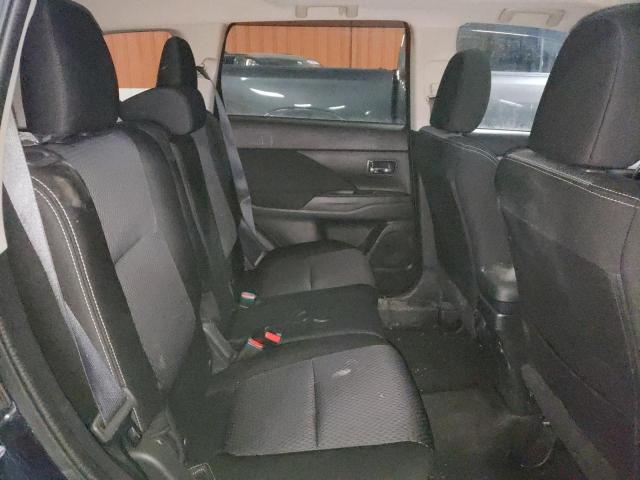 Photo 11 from auction – 2016 MITSUBISHI OUTLANDER with VIN JA4AZ2A37GZ604935