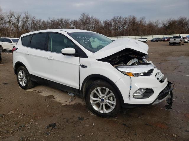 Photo 4 from auction – 2019 FORD ESCAPE SE with VIN 1FMCU0GD5KUA34372
