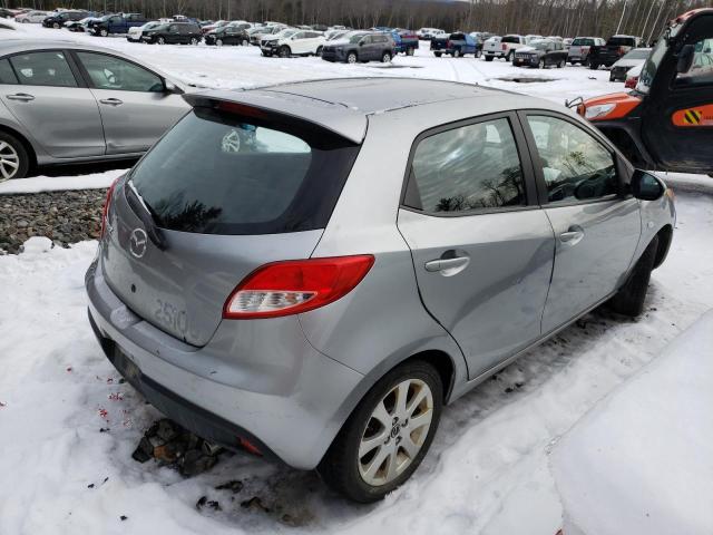 Photo 3 from auction – 2013 MAZDA MAZDA2 with VIN JM1DE1LZ0D0158444