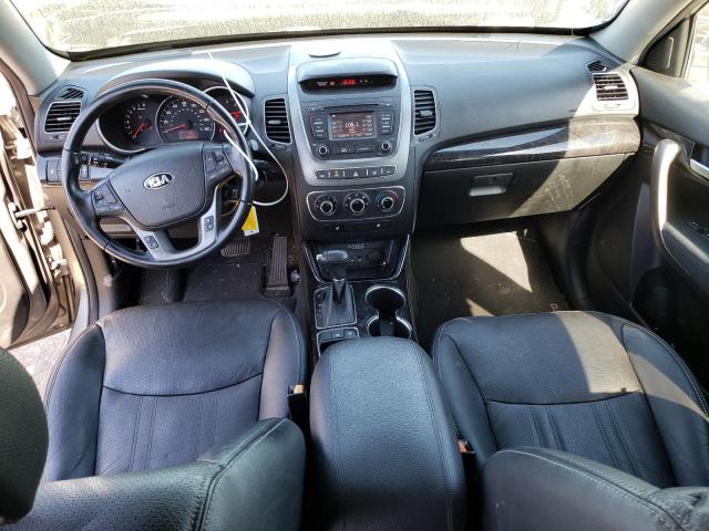 Photo 8 from auction – 2015 KIA SORENTO LX with VIN 5XYKT3A68FG656308