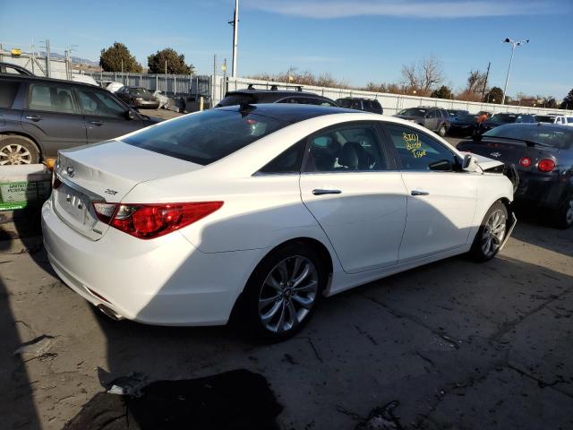 Photo 3 from auction – 2012 HYUNDAI SONATA SE with VIN 5NPEC4AB5CH367777