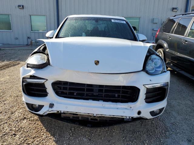 Photo 5 from auction – 2016 PORSCHE CAYENNE SE with VIN WP1AE2A21GLA64833