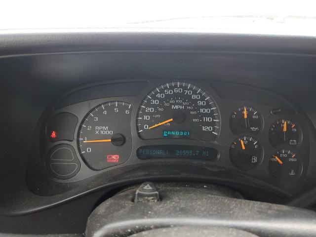 Photo 9 from auction – 2004 CHEVROLET SILVERADO with VIN 2GCEK19T941308815
