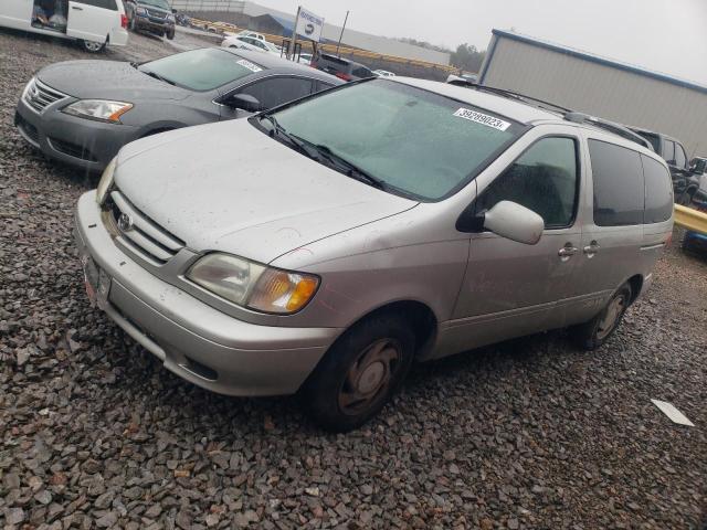 TOYOTA SIENNA LE 2002 with VIN 4T3ZF13C32U480390 - Photo from auction