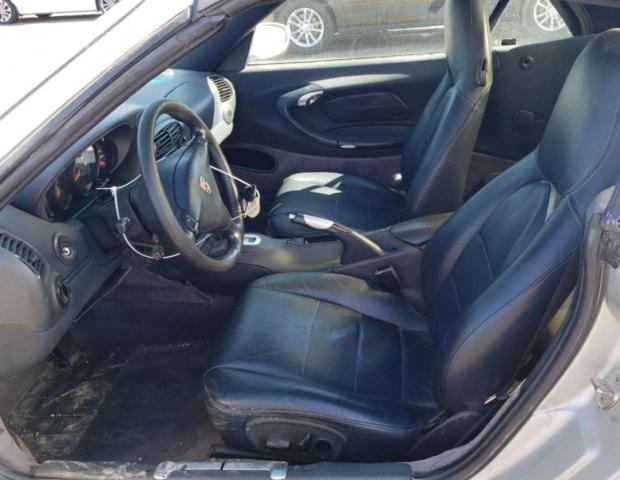 Photo 7 from auction – 1999 PORSCHE 911 CARRER with VIN WP0CA2998XS655271