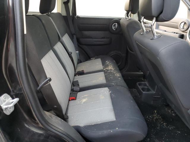 Photo 10 from auction – 2010 DODGE NITRO HEAT with VIN 1D4PU4GK4AW172177