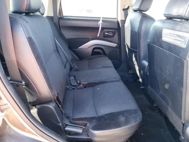 Photo 11 from auction – 2013 MITSUBISHI OUTLANDER with VIN JA4JT3AW0DU010133