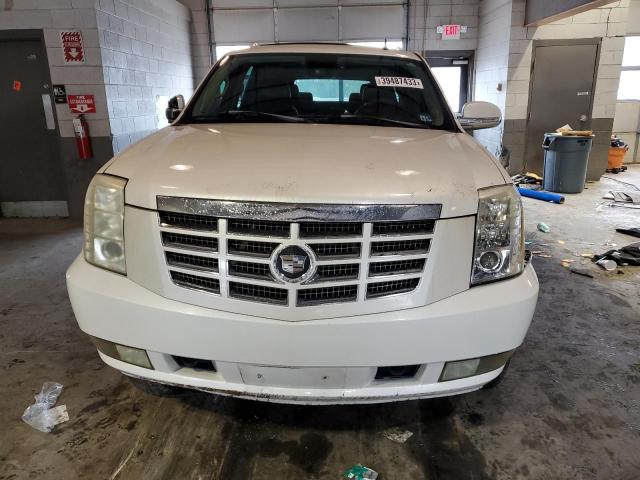 Photo 5 from auction – 2007 CADILLAC ESCALADE E with VIN 1GYFK668X7R320477