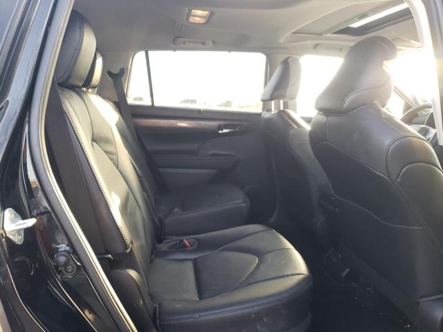 Photo 11 from auction – 2022 TOYOTA HIGHLANDER with VIN 5TDXBRCH7NS545518