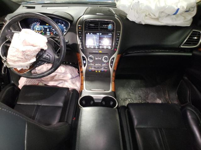 Photo 8 from auction – 2017 LINCOLN MKX RESERV with VIN 2LMPJ8LP9HBL48490