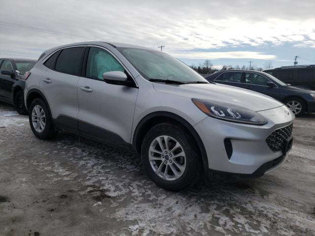 Photo 4 from auction – 2020 FORD ESCAPE SE with VIN 1FMCU9G63LUC54858