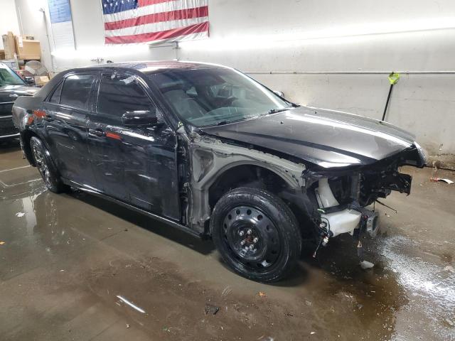 Photo 4 from auction – 2017 CHRYSLER 300 S with VIN 2C3CCAGG1HH506672