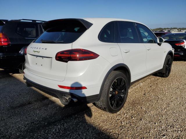 Photo 3 from auction – 2016 PORSCHE CAYENNE SE with VIN WP1AE2A21GLA64833