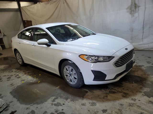 Photo 4 from auction – 2019 FORD FUSION S with VIN 3FA6P0G78KR165246