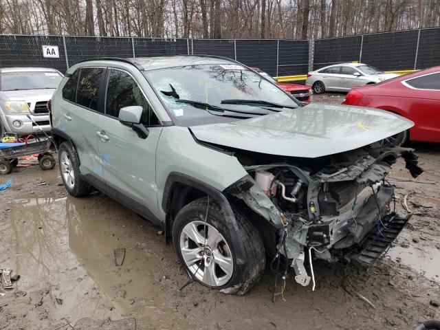 Photo 4 from auction – 2021 TOYOTA RAV4 XLE with VIN JTMP1RFV9MD078584