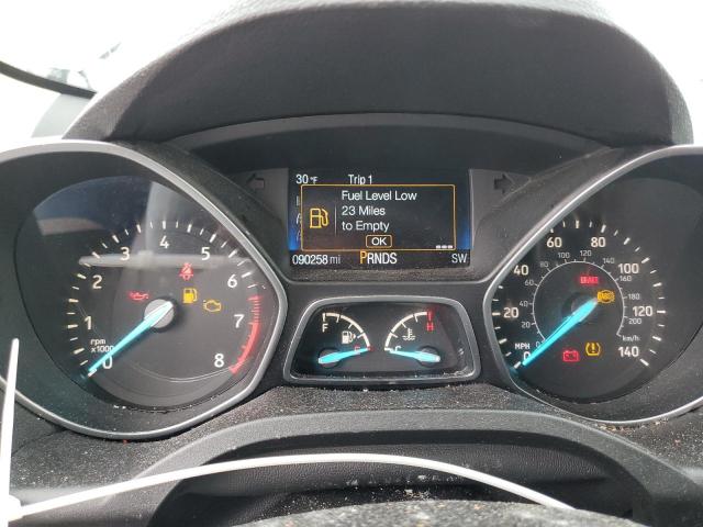 Photo 9 from auction – 2017 FORD ESCAPE SE with VIN 1FMCU0GD7HUC75729