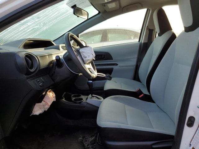 Photo 7 from auction – 2014 TOYOTA PRIUS C with VIN JTDKDTB33E1084936