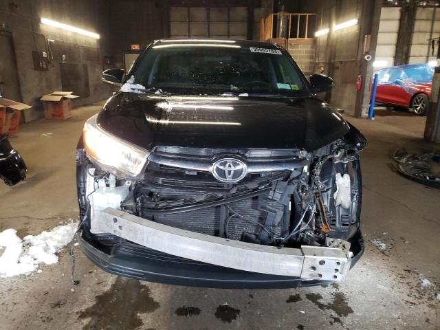 Photo 5 from auction – 2016 TOYOTA HIGHLANDER with VIN 5TDBKRFH9GS353784