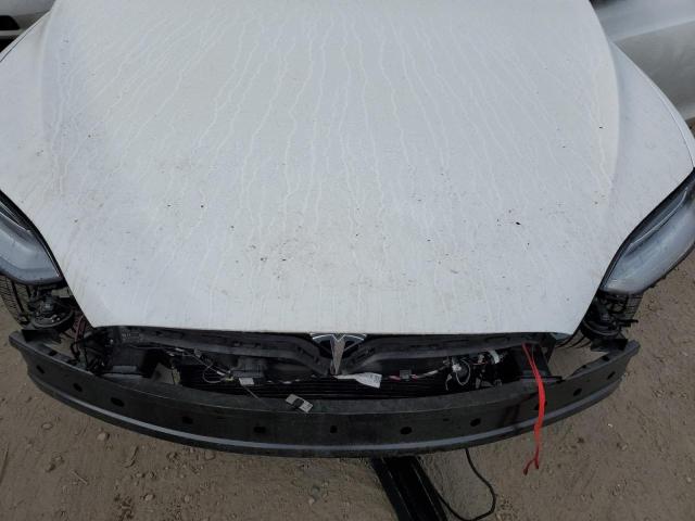 Photo 11 from auction – 2017 TESLA MODEL X with VIN 5YJXCBE20HF064452