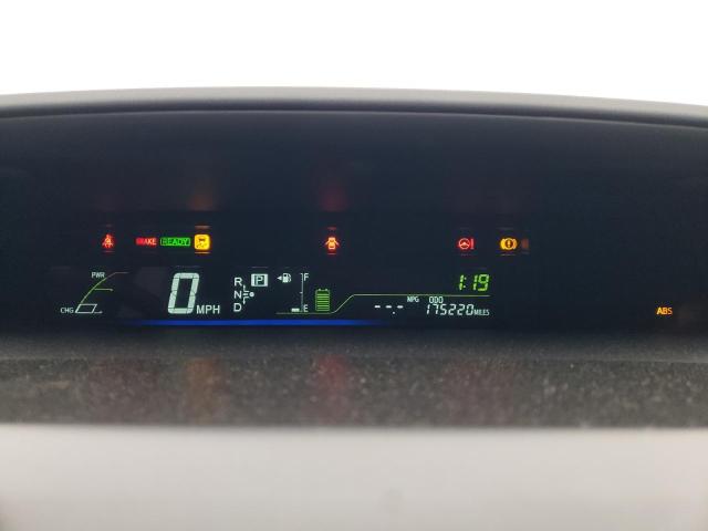 Photo 9 from auction – 2014 TOYOTA PRIUS V with VIN JTDZN3EU3E3294666