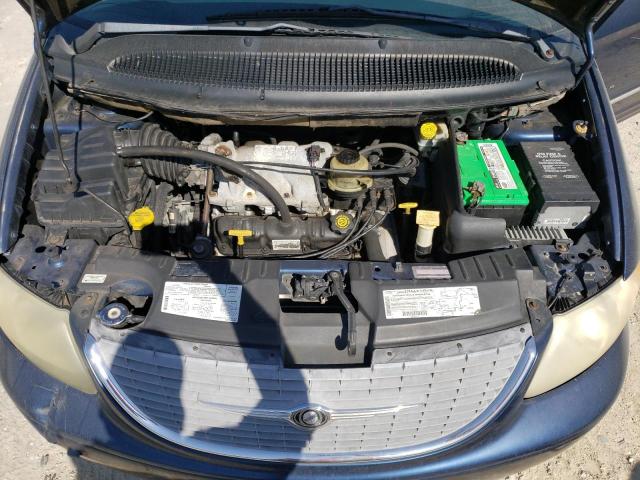 Photo 12 from auction – 2001 CHRYSLER TOWN & COU with VIN 2C4GP54L11R260846