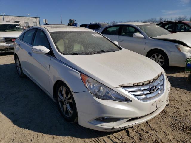 Photo 4 from auction – 2011 HYUNDAI SONATA SE with VIN 5NPEC4AC4BH039693