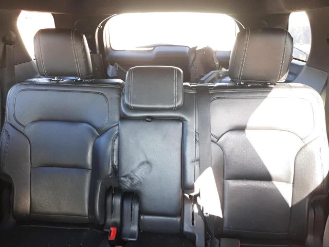 Photo 10 from auction – 2018 FORD EXPLORER L with VIN 1FM5K8F8XJGB33171