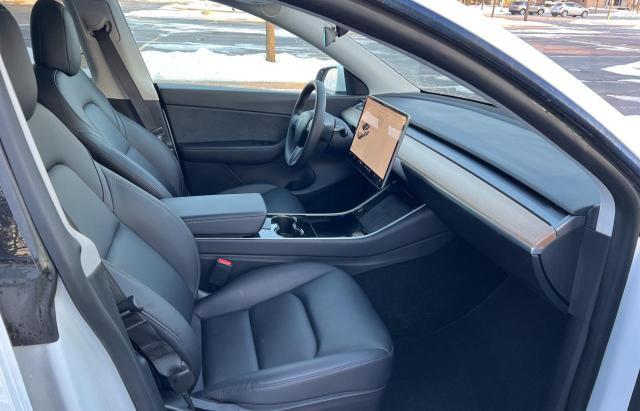Photo 5 from auction – 2020 TESLA MODEL Y with VIN 5YJYGDEE2LF043657