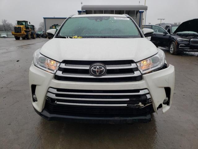 Photo 5 from auction – 2017 TOYOTA HIGHLANDER with VIN 5TDKZRFH8HS523243