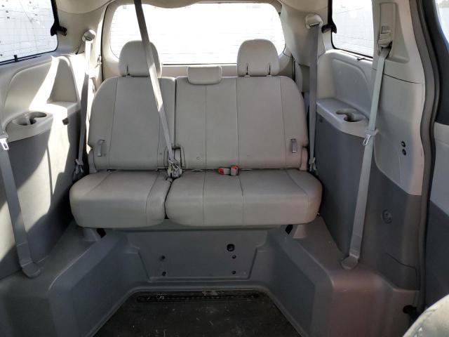 Photo 10 from auction – 2017 TOYOTA SIENNA XLE with VIN 5TDYZ3DC2HS824878