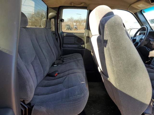 Photo 10 from auction – 2003 CHEVROLET silverado with VIN 2GCEC19T031133852