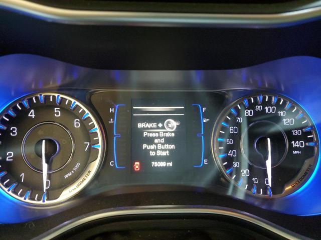 Photo 9 from auction – 2015 CHRYSLER 200 LIMITE with VIN 1C3CCCAB4FN503357