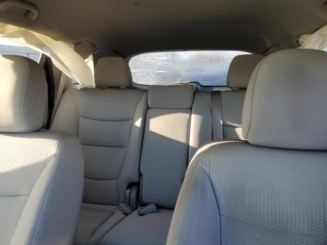 Photo 10 from auction – 2013 KIA SORENTO LX with VIN 5XYKT3A68DG398420