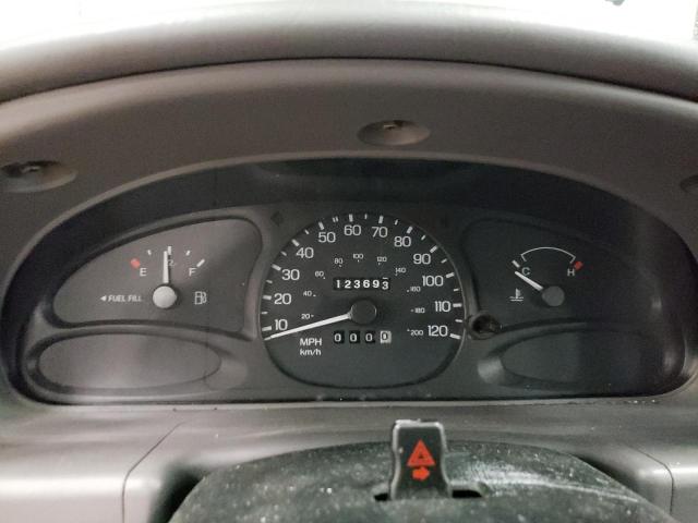 Photo 9 from auction – 2001 FORD ESCORT with VIN 3FAFP13P41R197315