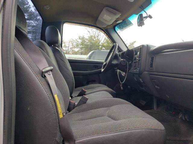 Photo 10 from auction – 2005 CHEVROLET SILVERADO with VIN 1GCEC14X95Z234182