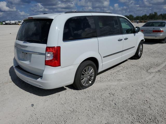 Photo 3 from auction – 2016 CHRYSLER TOWN & COU with VIN 2C4RC1CG1GR232622