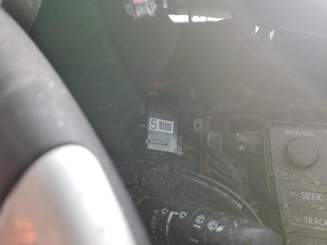 Photo 9 from auction – 2011 TOYOTA PRIUS with VIN JTDKN3DUXB5320764