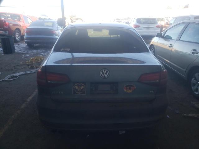 Photo 6 from auction – 2017 VOLKSWAGEN JETTA S with VIN 3VW2B7AJ3HM281526