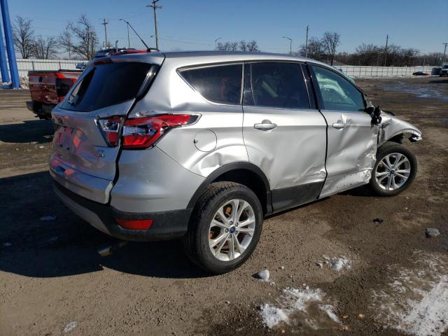 Photo 3 from auction – 2017 FORD ESCAPE SE with VIN 1FMCU9GD8HUC47989